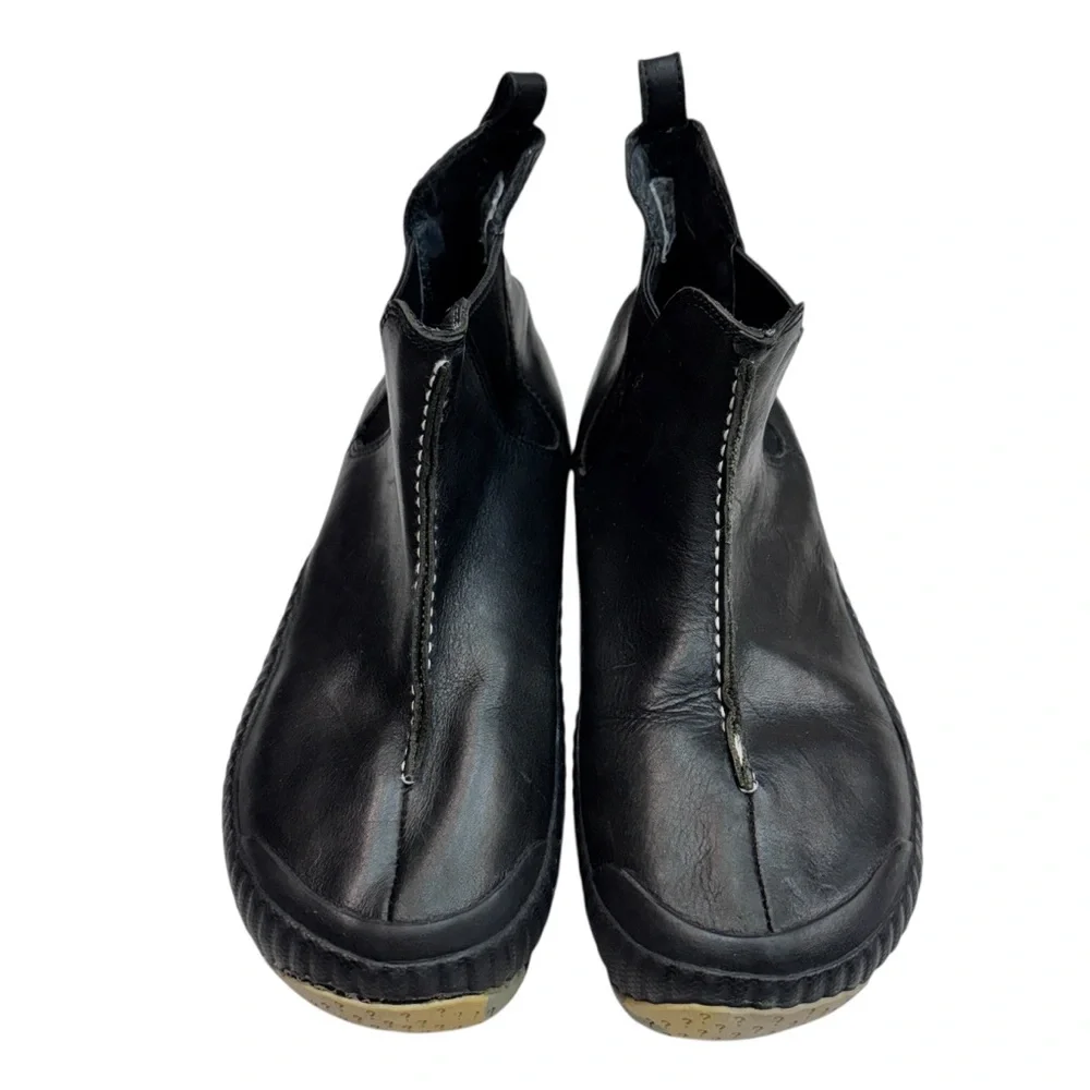 SIMPLE (FUTURE-PAST) QUALITY BLACK LEATHER SLIPON BOOTS Sz 10